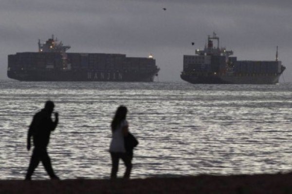 Naufragiul unui cargobot, după o coliziune în Marea Nordului